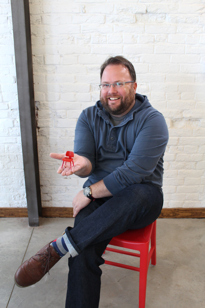 ken_red_chair